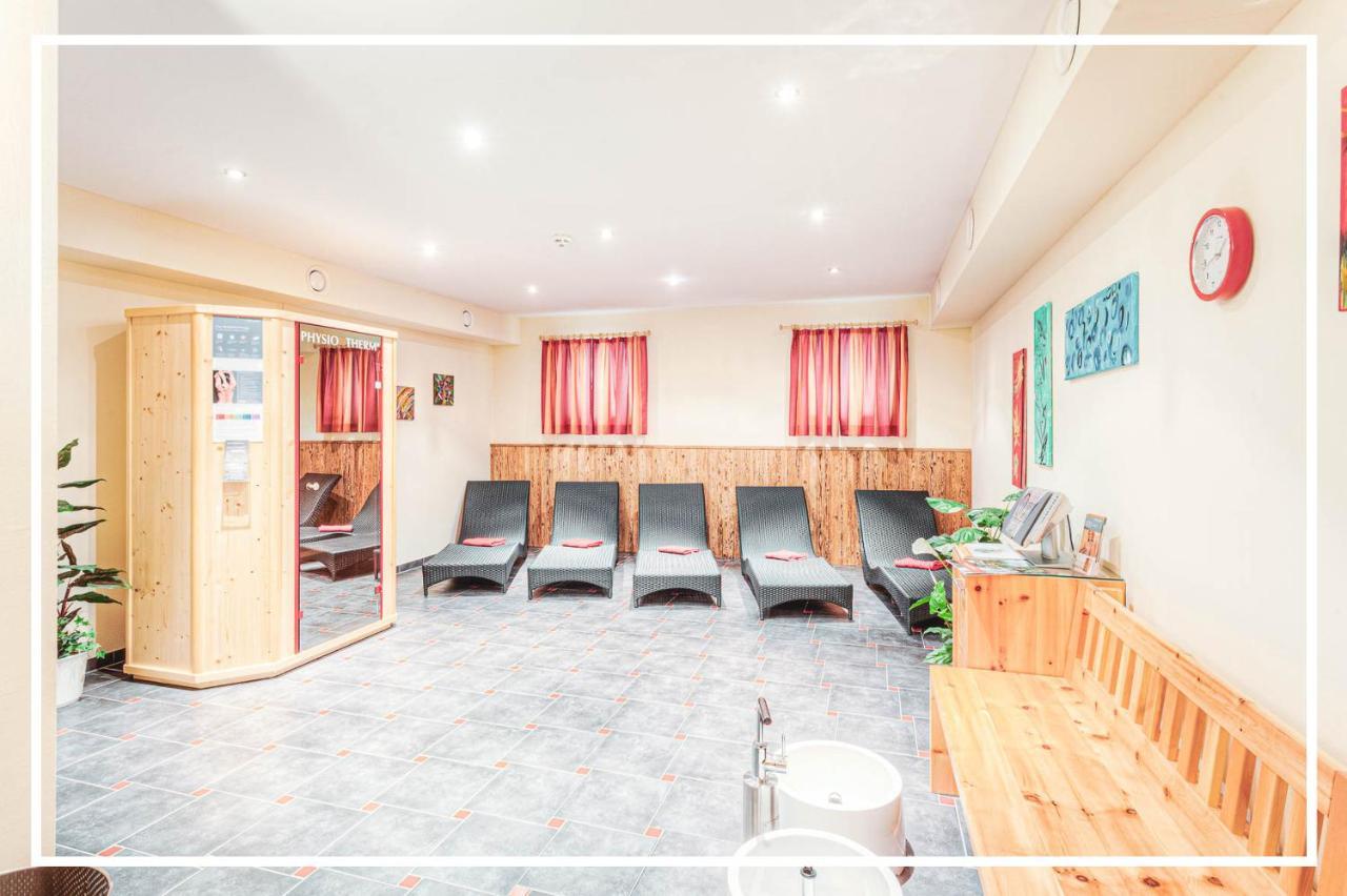 Design-Appartementhaus - Urlaubsresort Hafele ซังคท์ยาคอบ อิน เดเฟอเรกเกิน ภายนอก รูปภาพ
